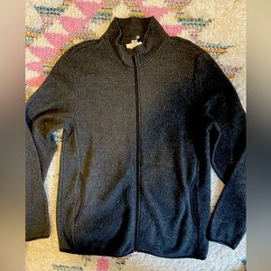 Men’s sweater